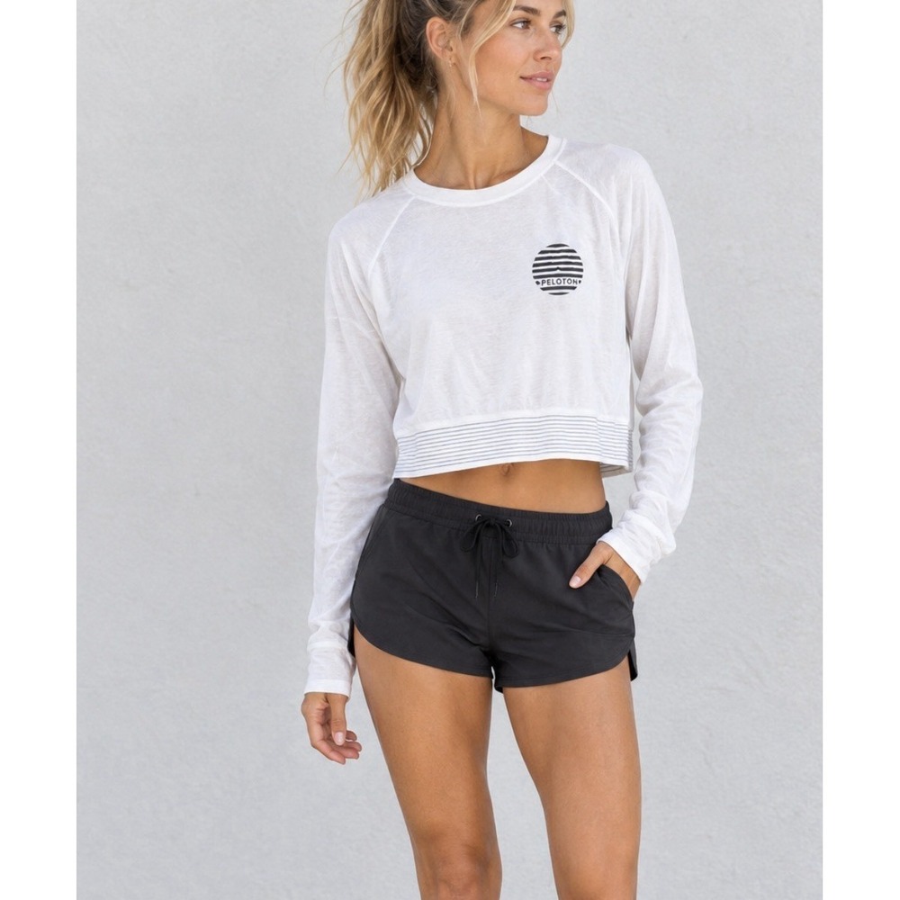 Lululemon Peloton Logo white long sleeve shirt Size 8